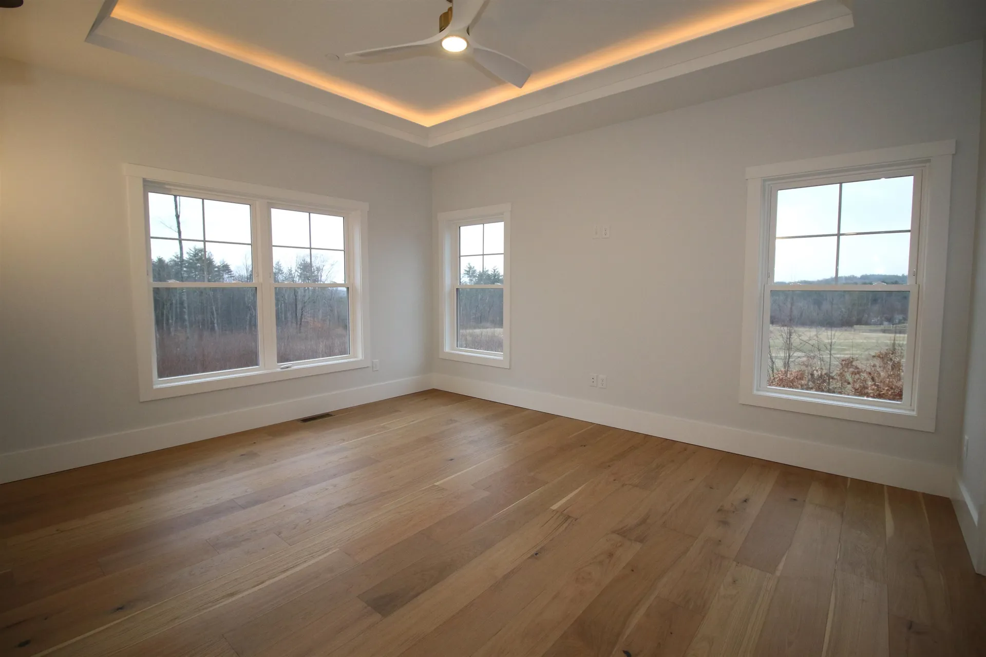 422 Dawn Court Pembroke NH 03275