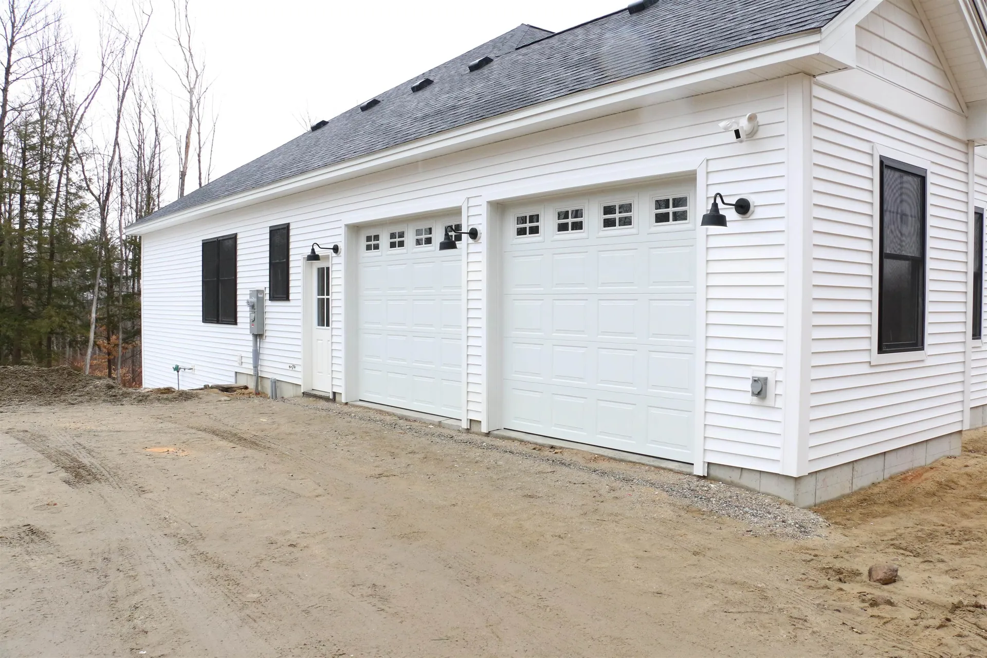 422 Dawn Court Pembroke NH 03275