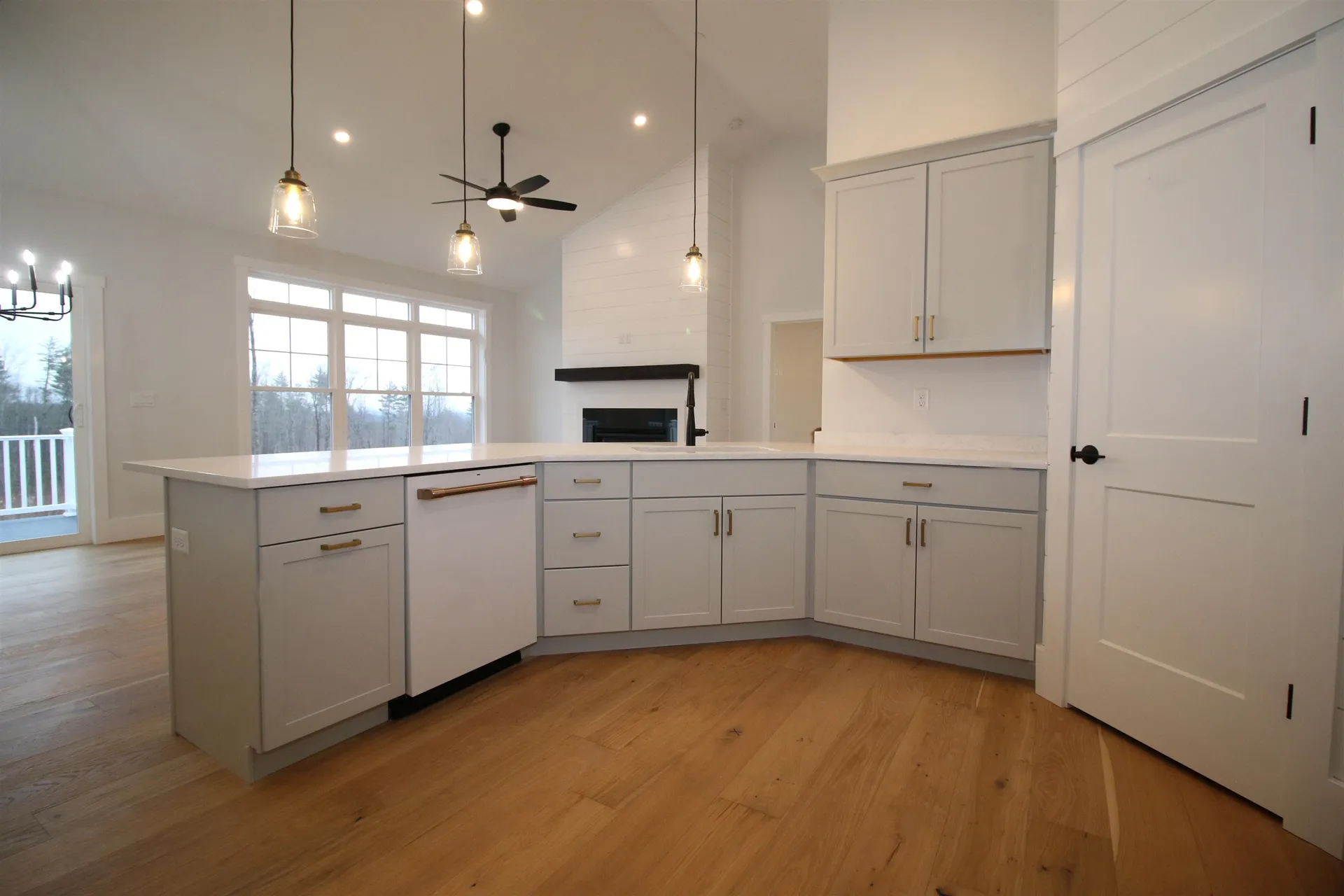 422 Dawn Court Pembroke NH 03275