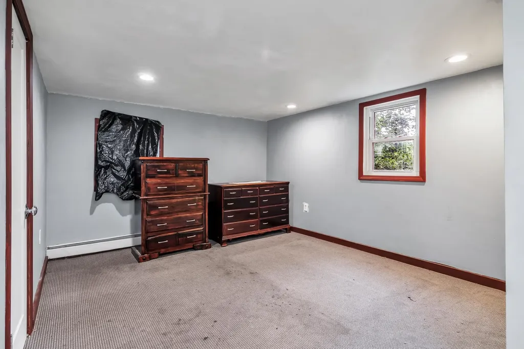 389 Front Street Manchester NH 03102