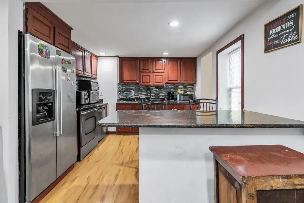 389 Front Street Manchester NH 03102