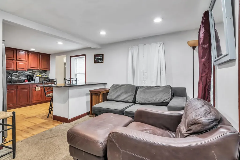 389 Front Street Manchester NH 03102