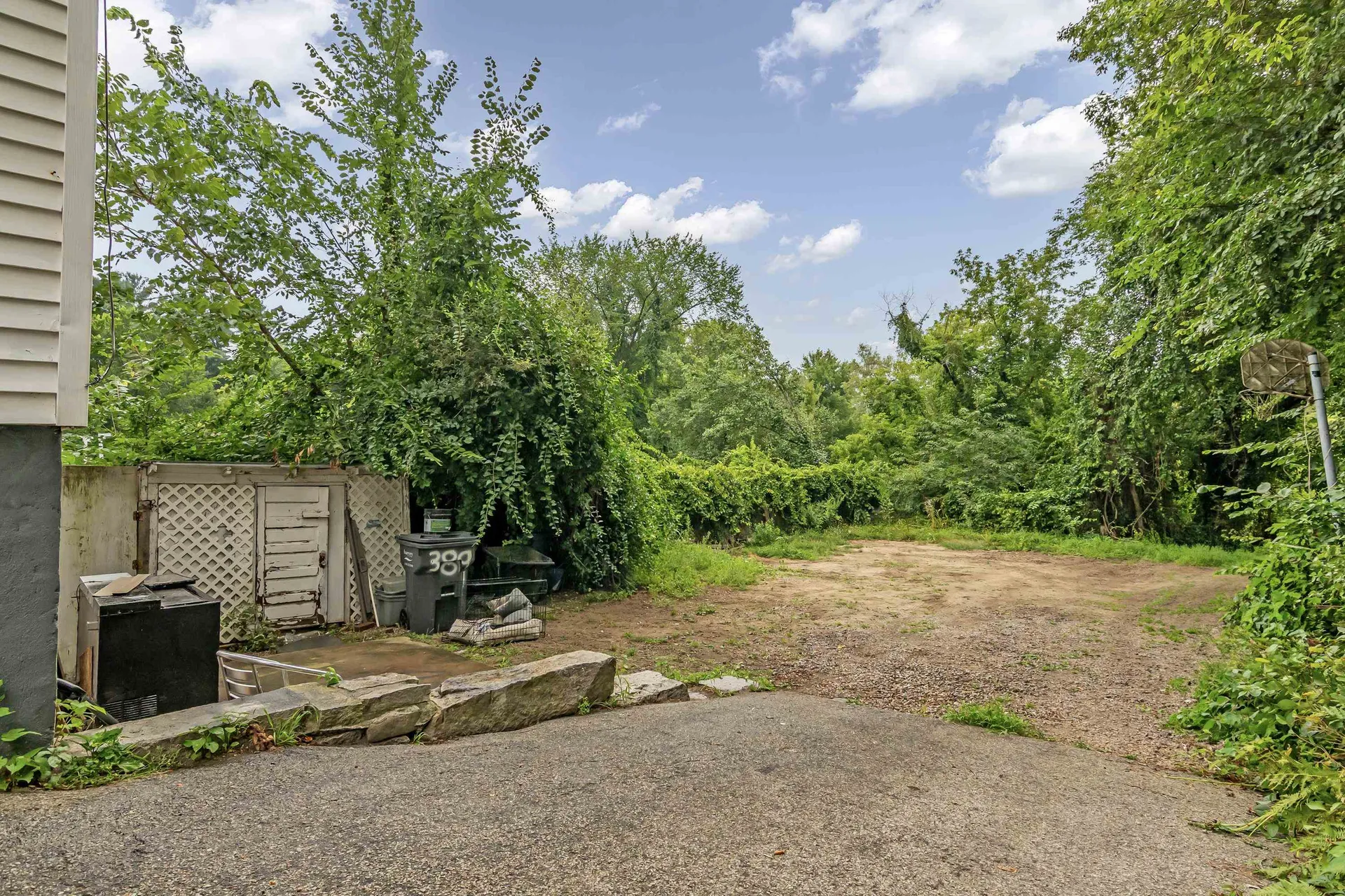 389 Front Street Manchester NH 03102