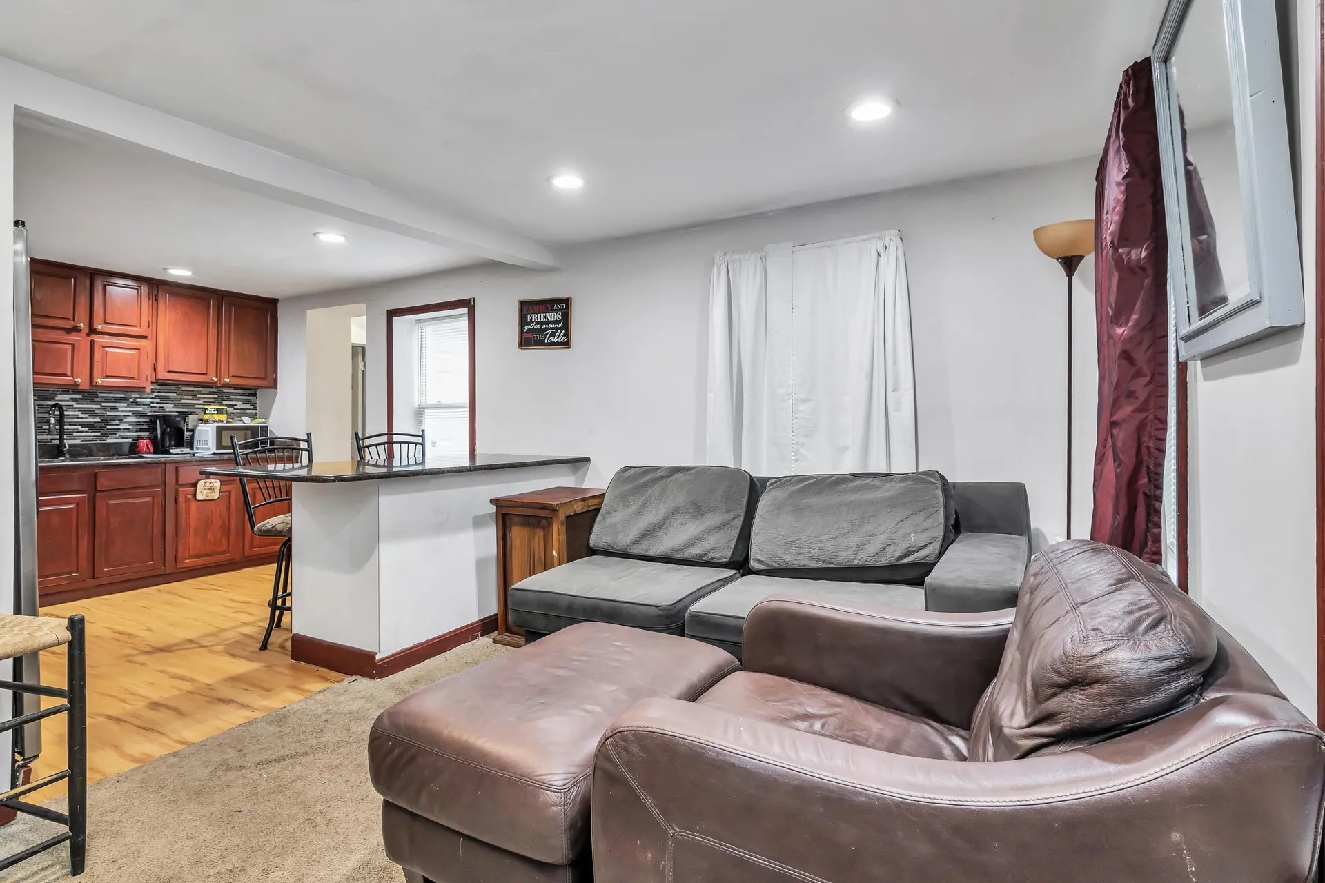 389 Front Street Manchester NH 03102