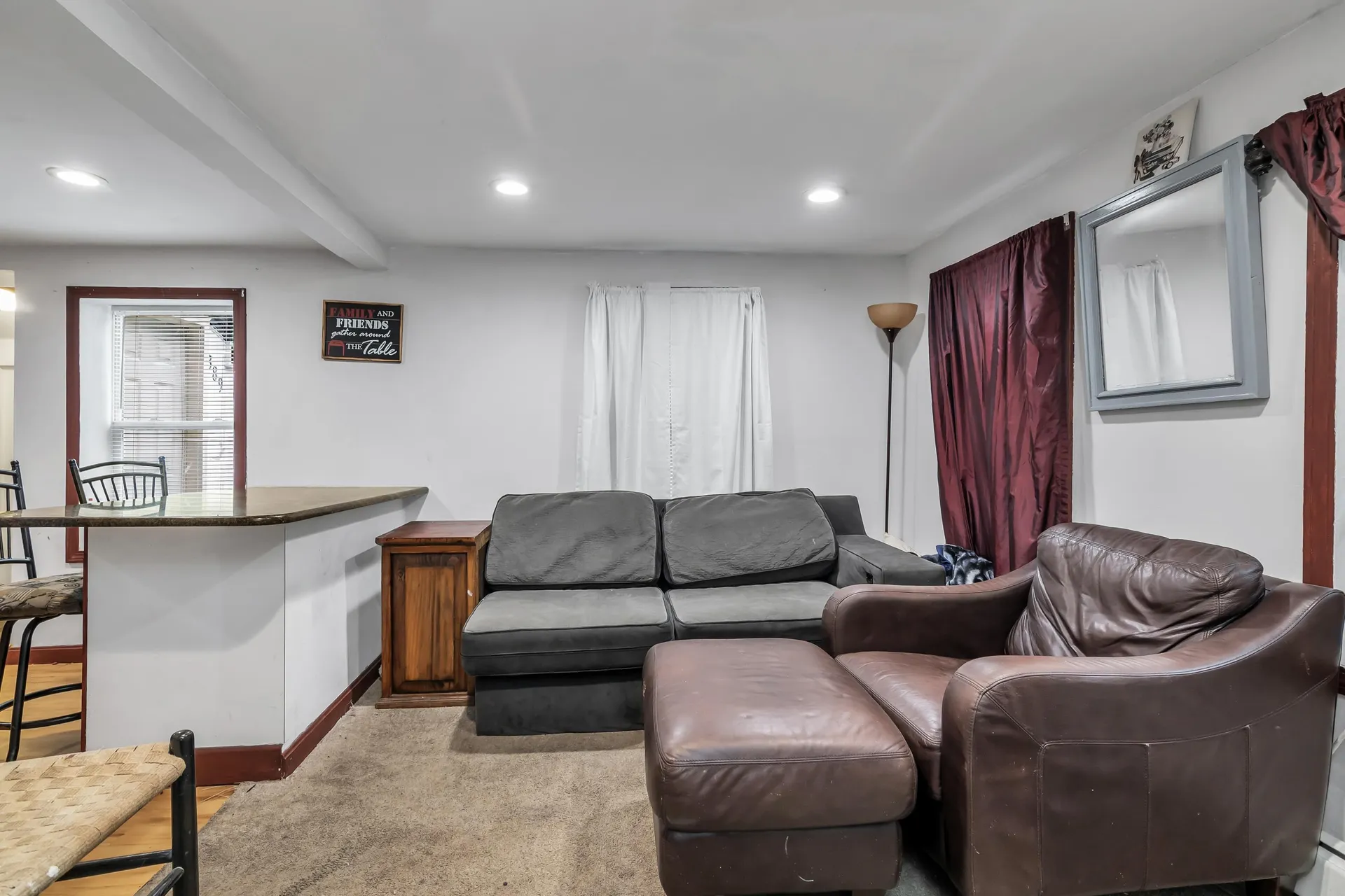 389 Front Street Manchester NH 03102