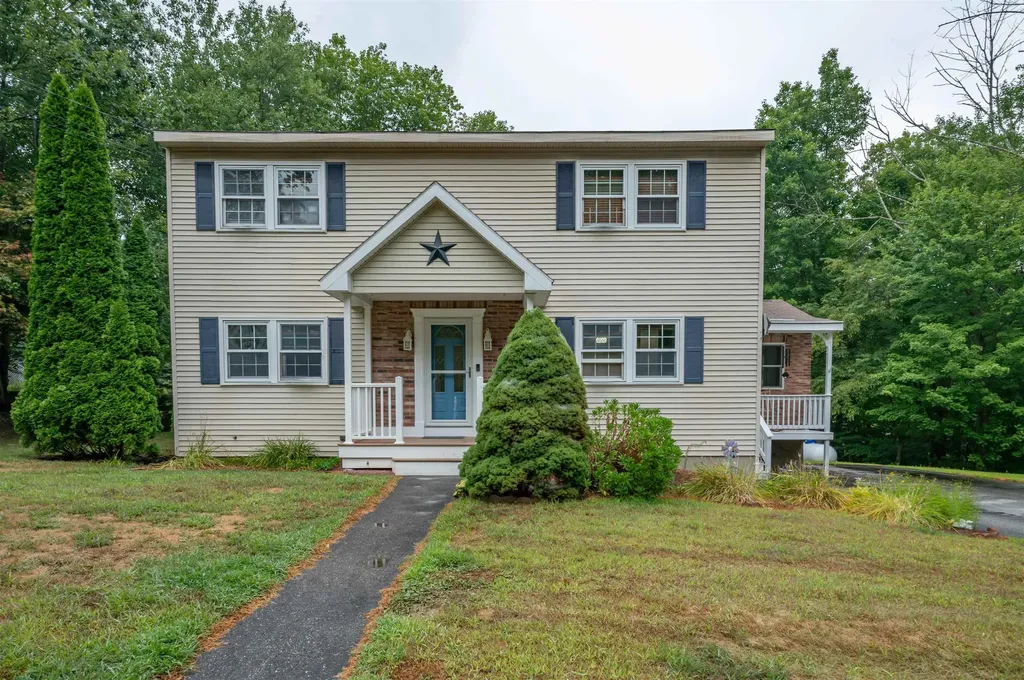 58 Pine Street Hooksett NH 03106