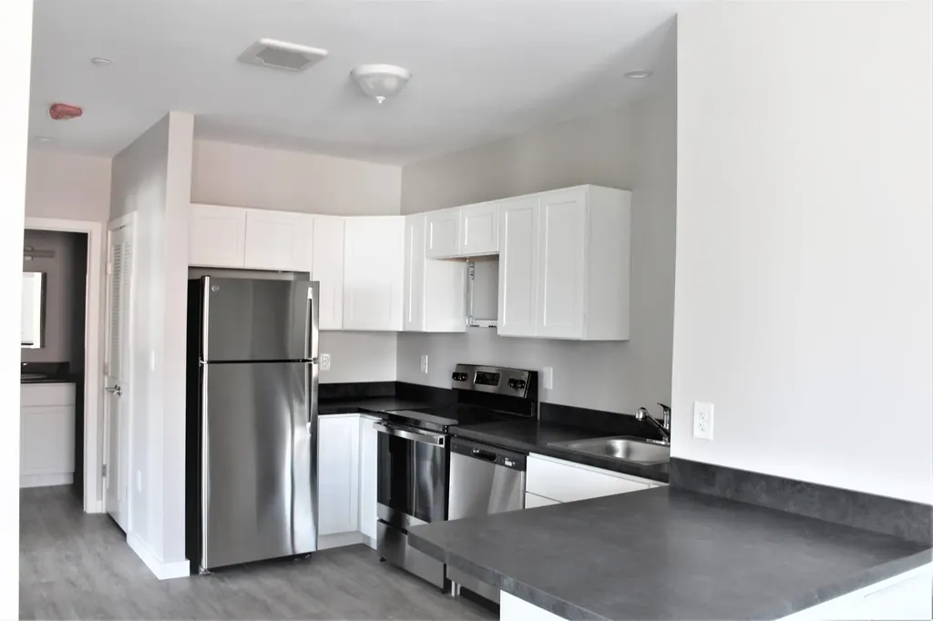 540 Chestnut Street Manchester NH 03104