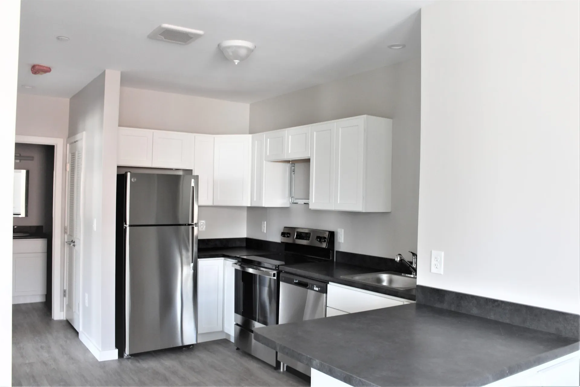 540 Chestnut Street Manchester NH 03104