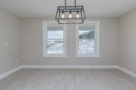 30 Windsor Lane Hudson NH 03051