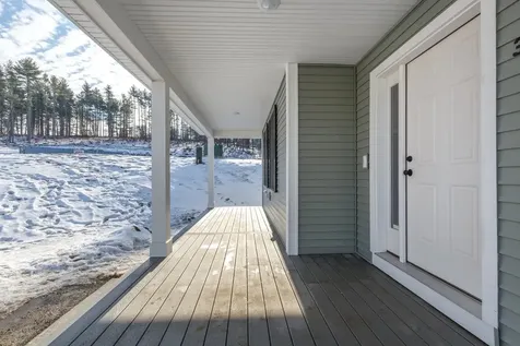 30 Windsor Lane Hudson NH 03051