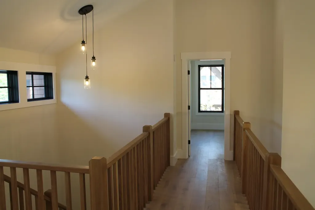 227 South Peak Road Lincoln NH 03251