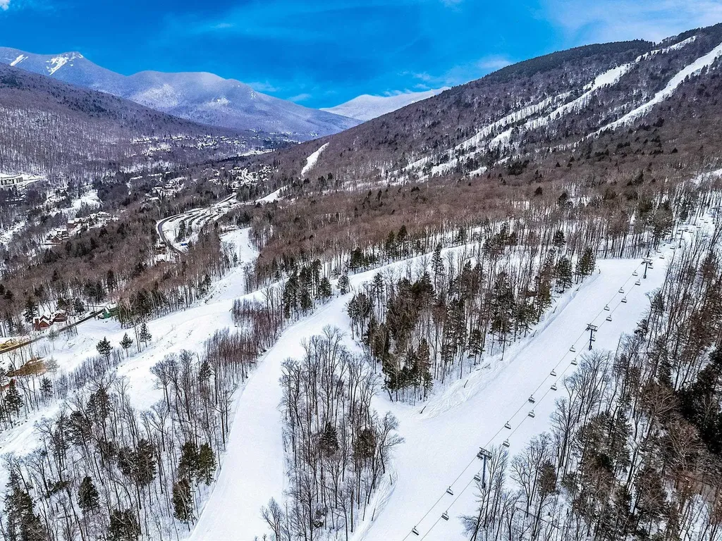 227 South Peak Road Lincoln NH 03251