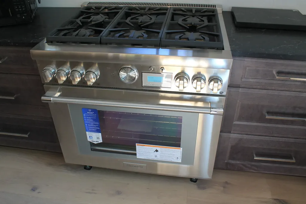 227 South Peak Road Lincoln NH 03251