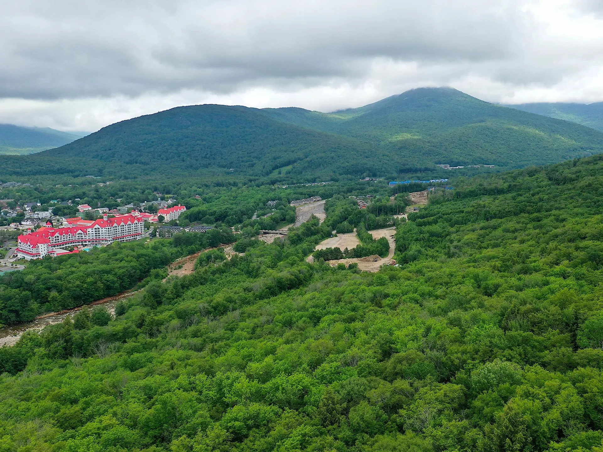 227 South Peak Road Lincoln NH 03251