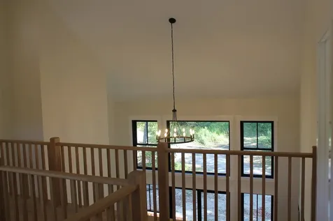 227 South Peak Road Lincoln NH 03251