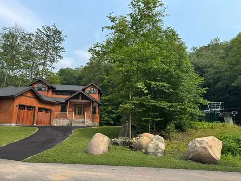 227 South Peak Road Lincoln NH 03251