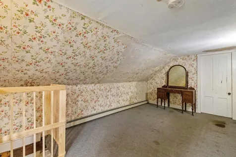 12 Holmes Avenue Northfield NH 03276