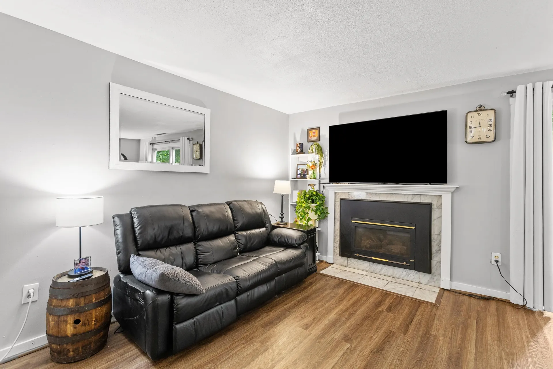 98 Henry Law Avenue Dover NH 03820
