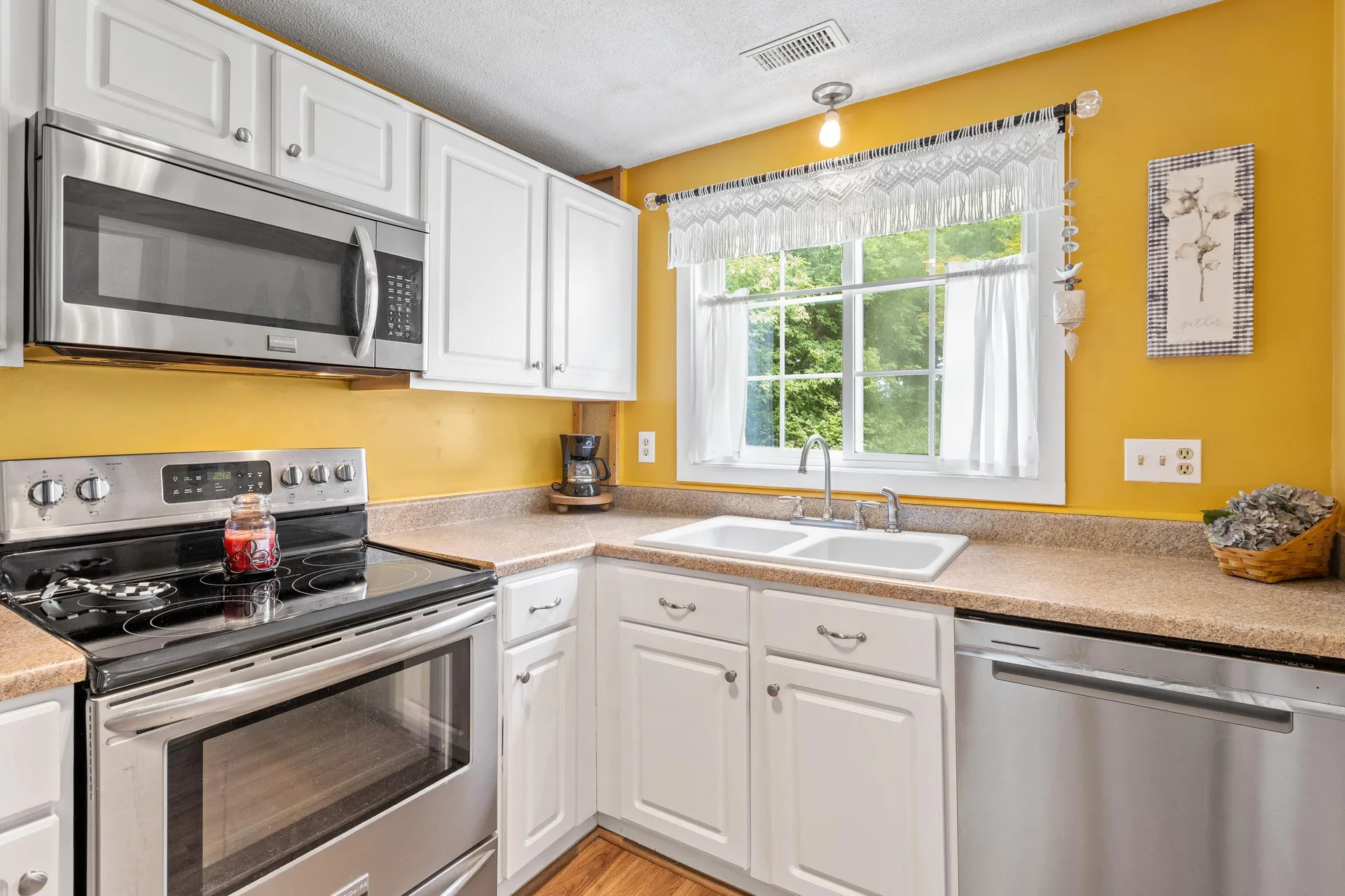 98 Henry Law Avenue Dover NH 03820