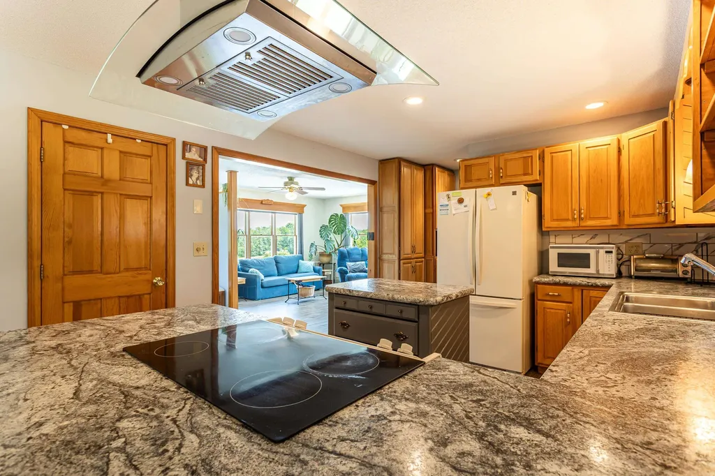 929 Packer Road Mount Holly VT 05758