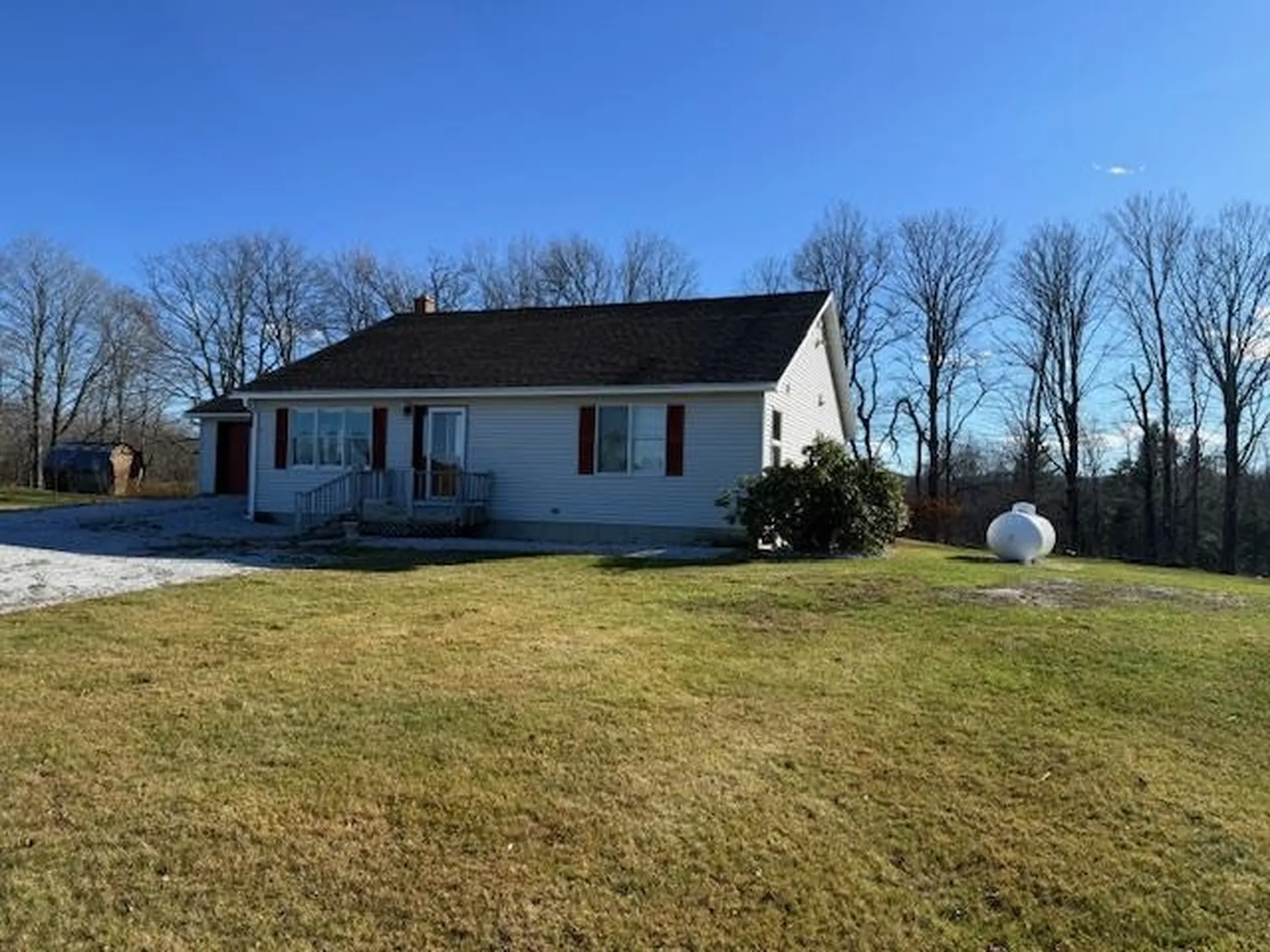 929 Packer Road Mount Holly VT 05758