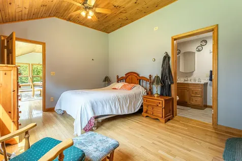 929 Packer Road Mount Holly VT 05758