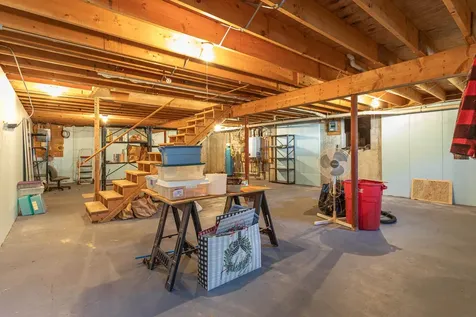 929 Packer Road Mount Holly VT 05758