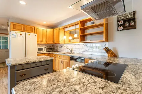 929 Packer Road Mount Holly VT 05758