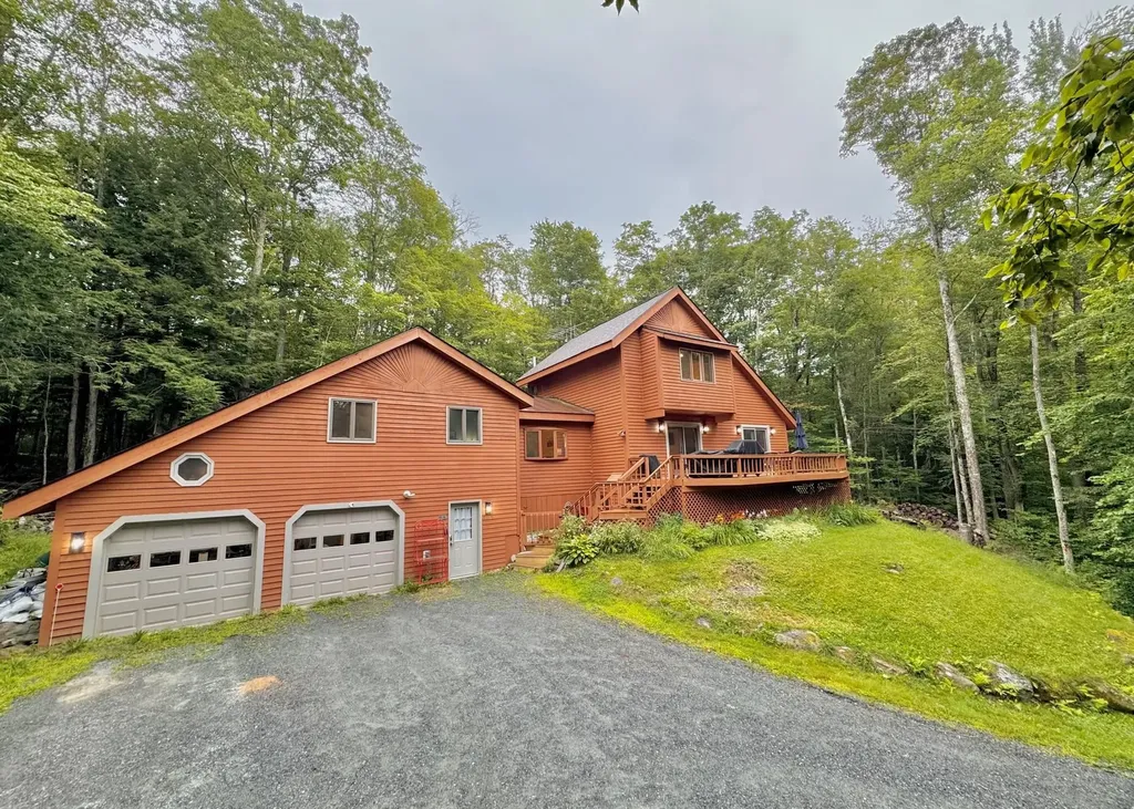 64 High Pond Road Grantham NH 03753