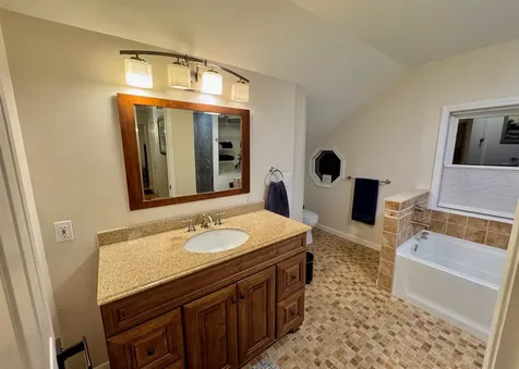 64 High Pond Road Grantham NH 03753