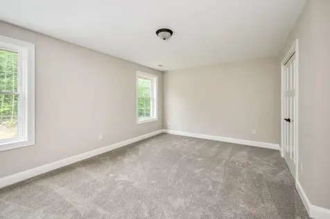 11 Ski Tow Road Weare NH 03281