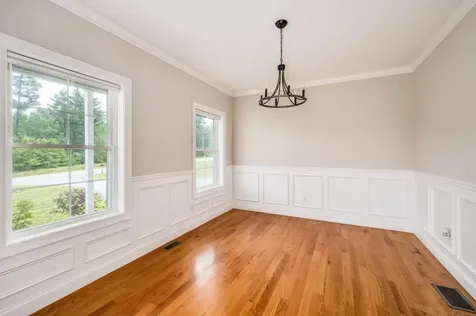 11 Ski Tow Road Weare NH 03281