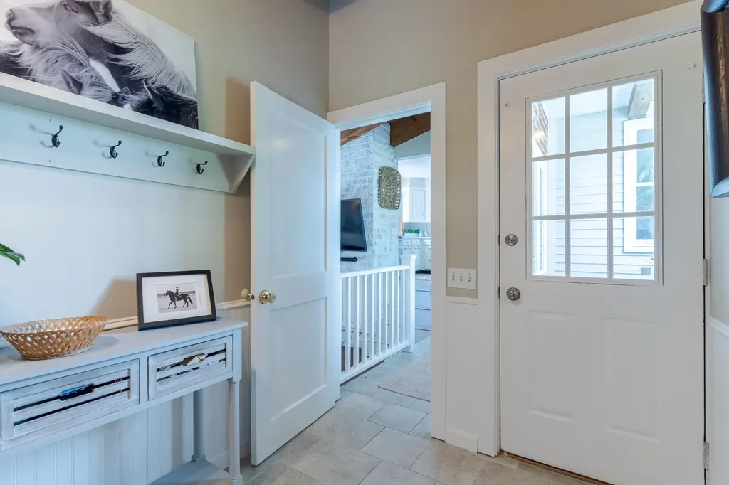 36 Brown Road Hampton Falls NH 03844