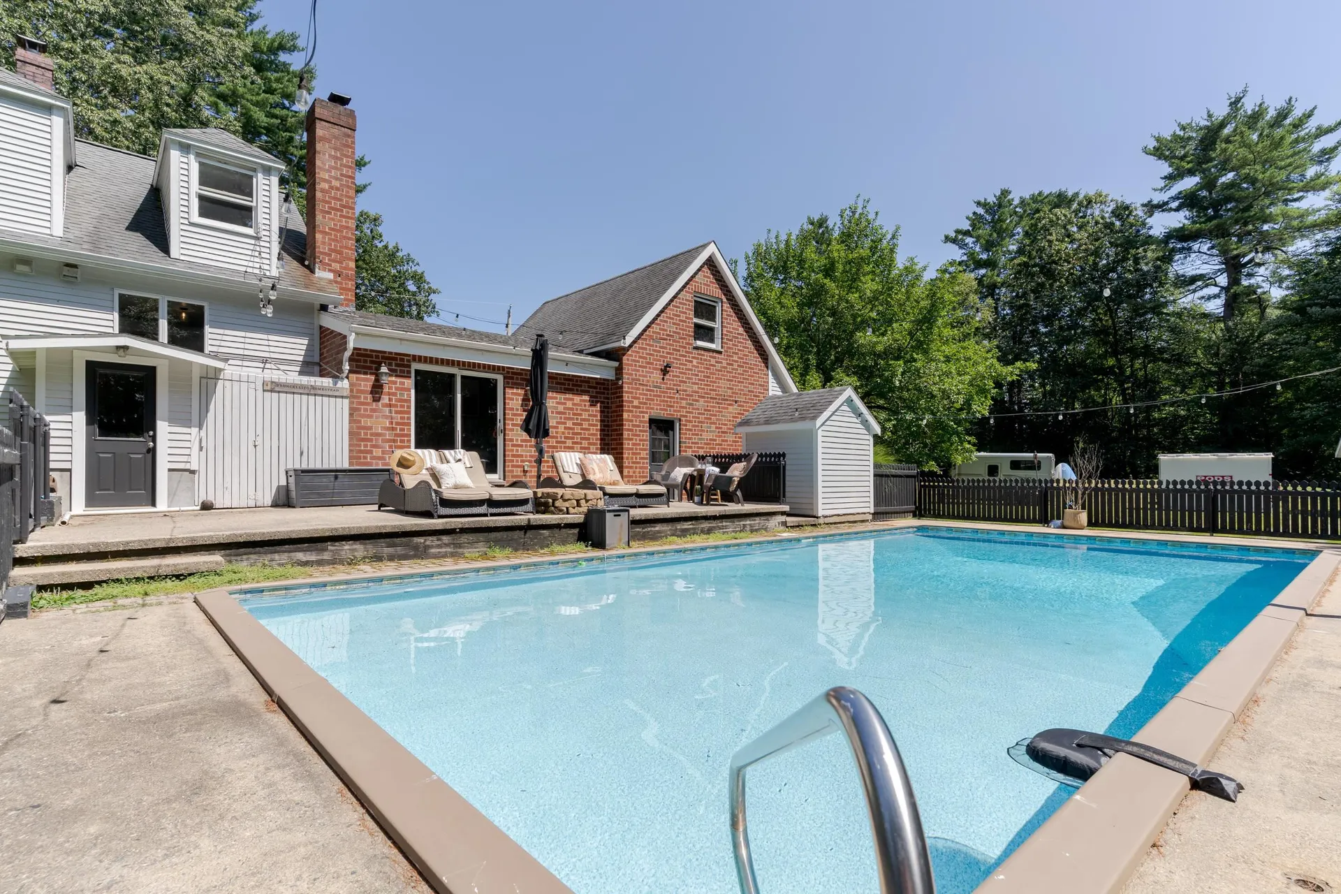 36 Brown Road Hampton Falls NH 03844