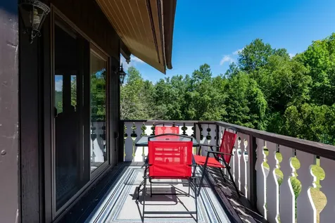 79 Christmas Mountain Road Bartlett NH 03838