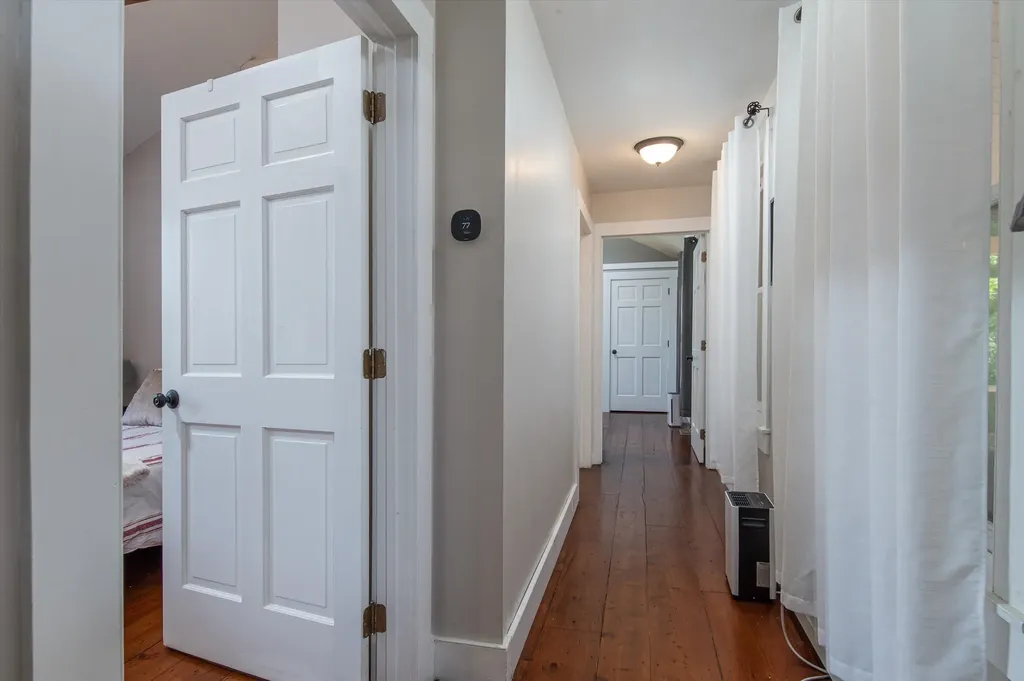 95 Church Street Chester VT 05143