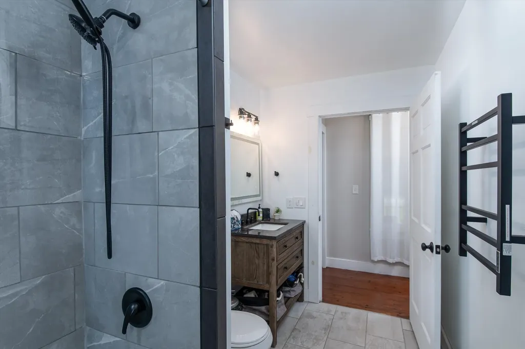 95 Church Street Chester VT 05143