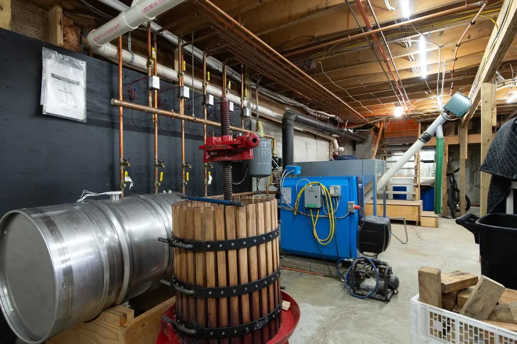 95 Church Street Chester VT 05143