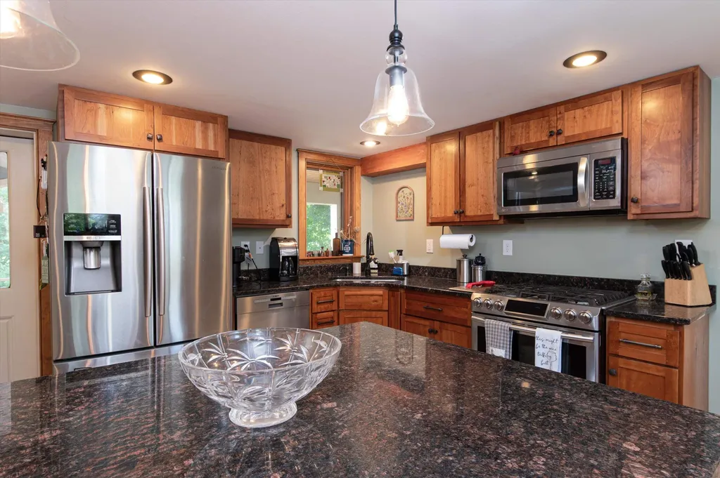 95 Church Street Chester VT 05143