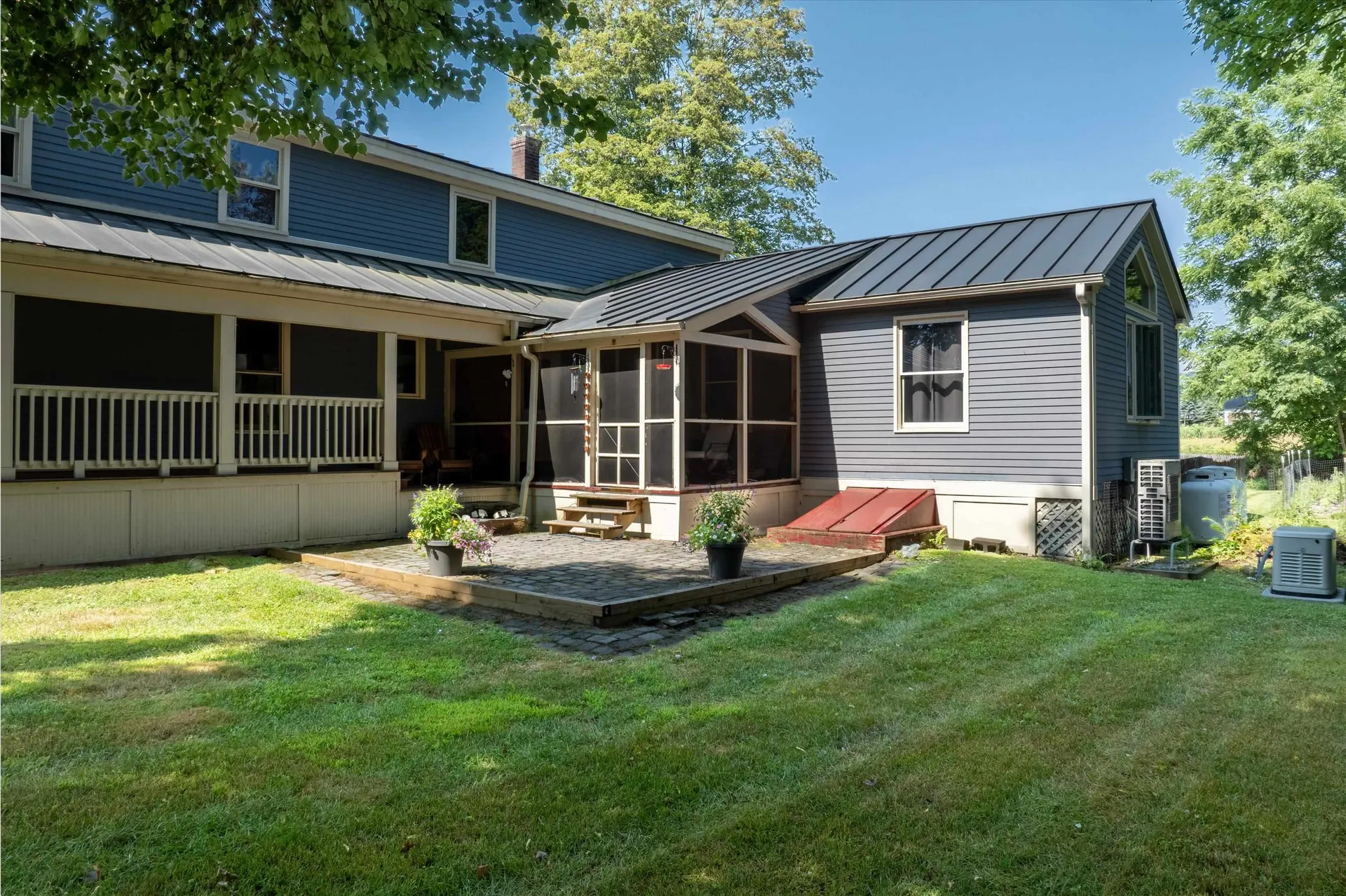 95 Church Street Chester VT 05143