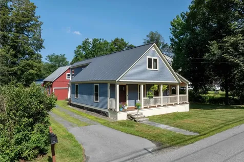 95 Church Street Chester VT 05143