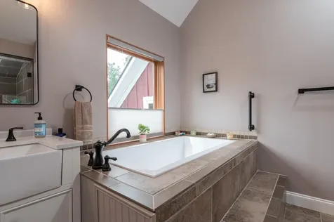 95 Church Street Chester VT 05143