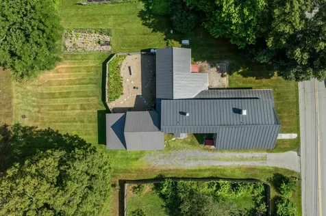 95 Church Street Chester VT 05143