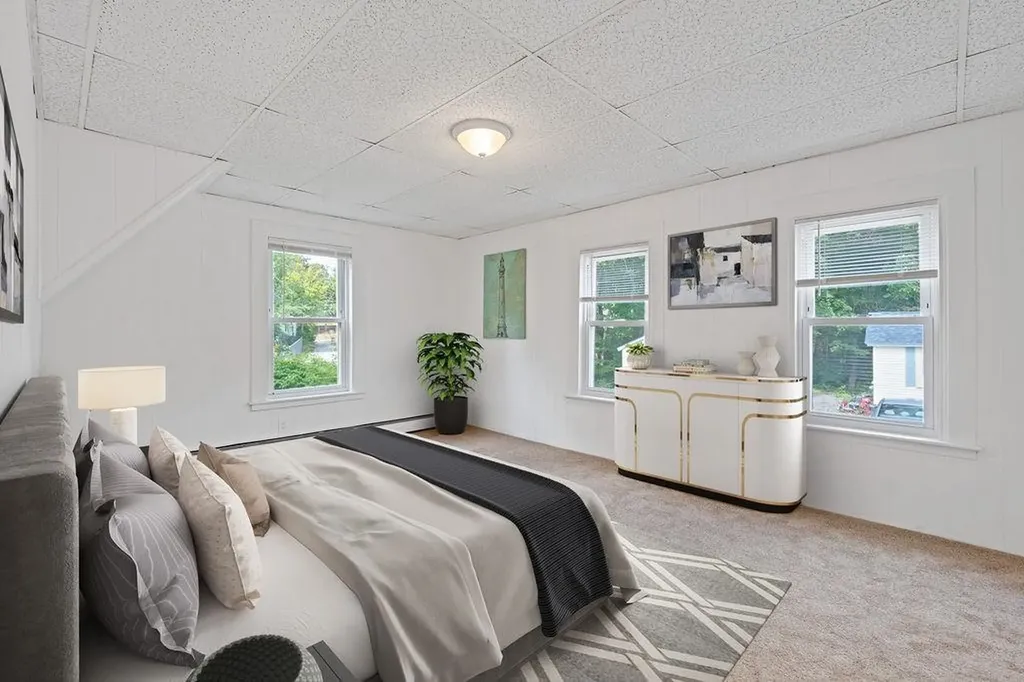 11 Bunker Street Farmington NH 03835