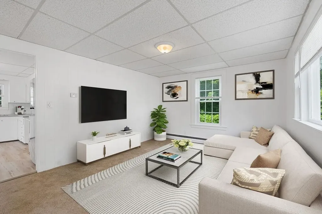 11 Bunker Street Farmington NH 03835