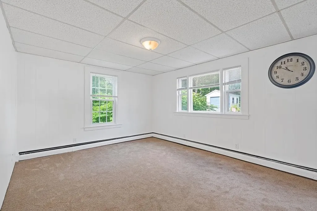 11 Bunker Street Farmington NH 03835