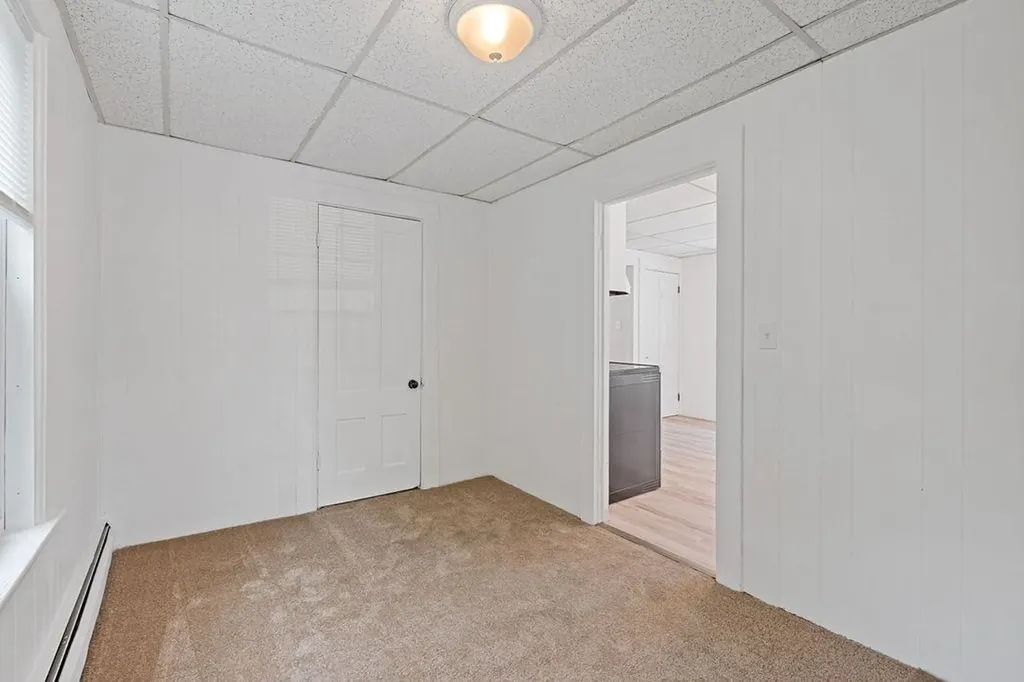 11 Bunker Street Farmington NH 03835