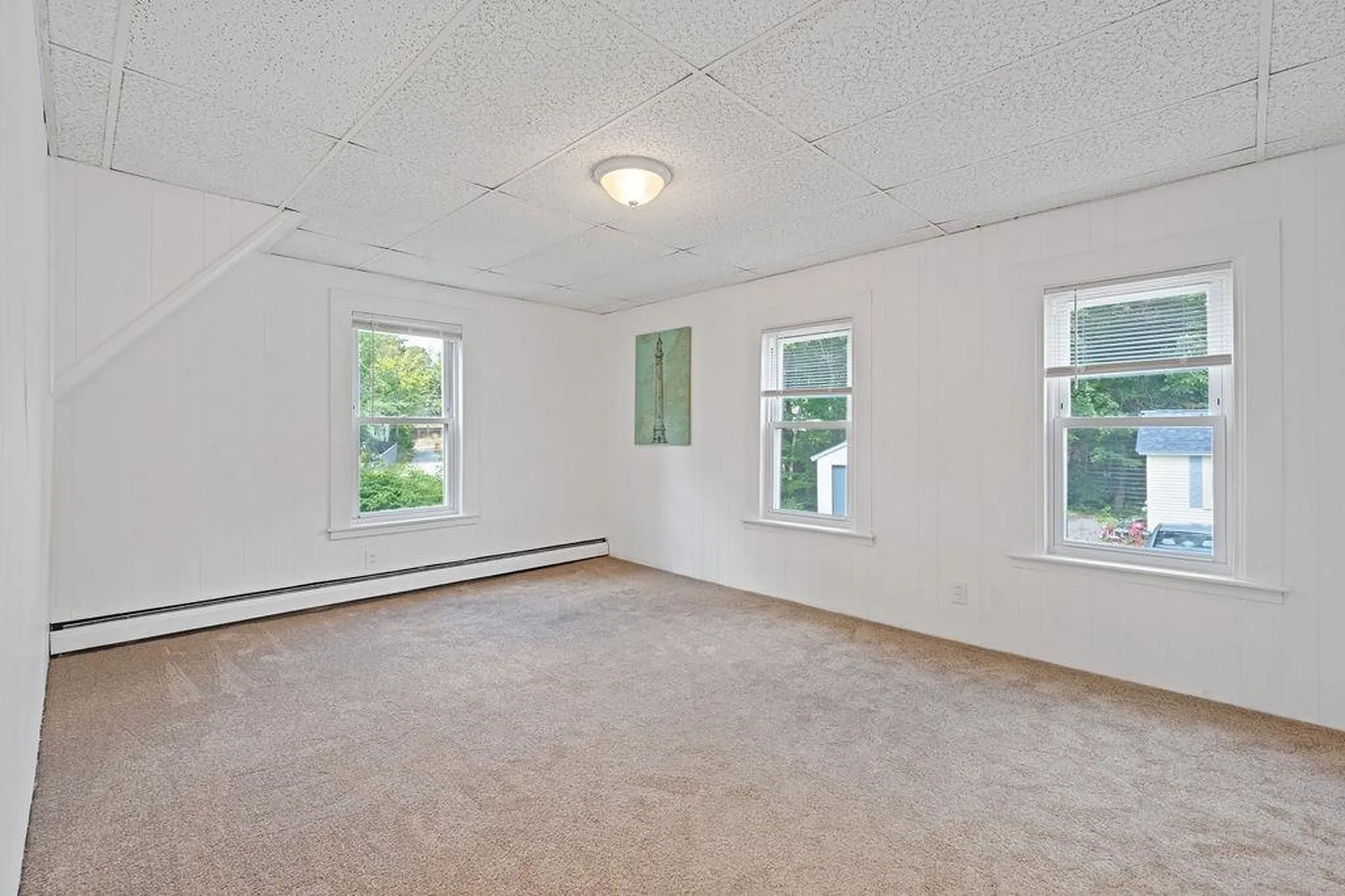 11 Bunker Street Farmington NH 03835