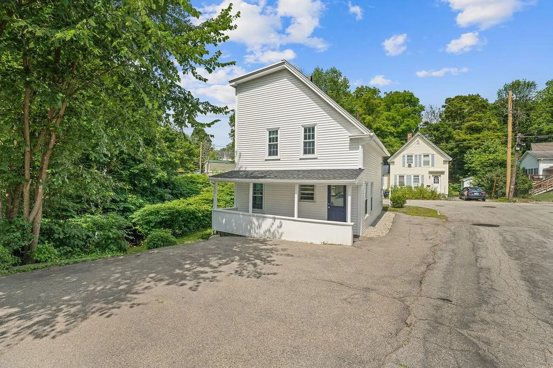 11 Bunker Street Farmington NH 03835