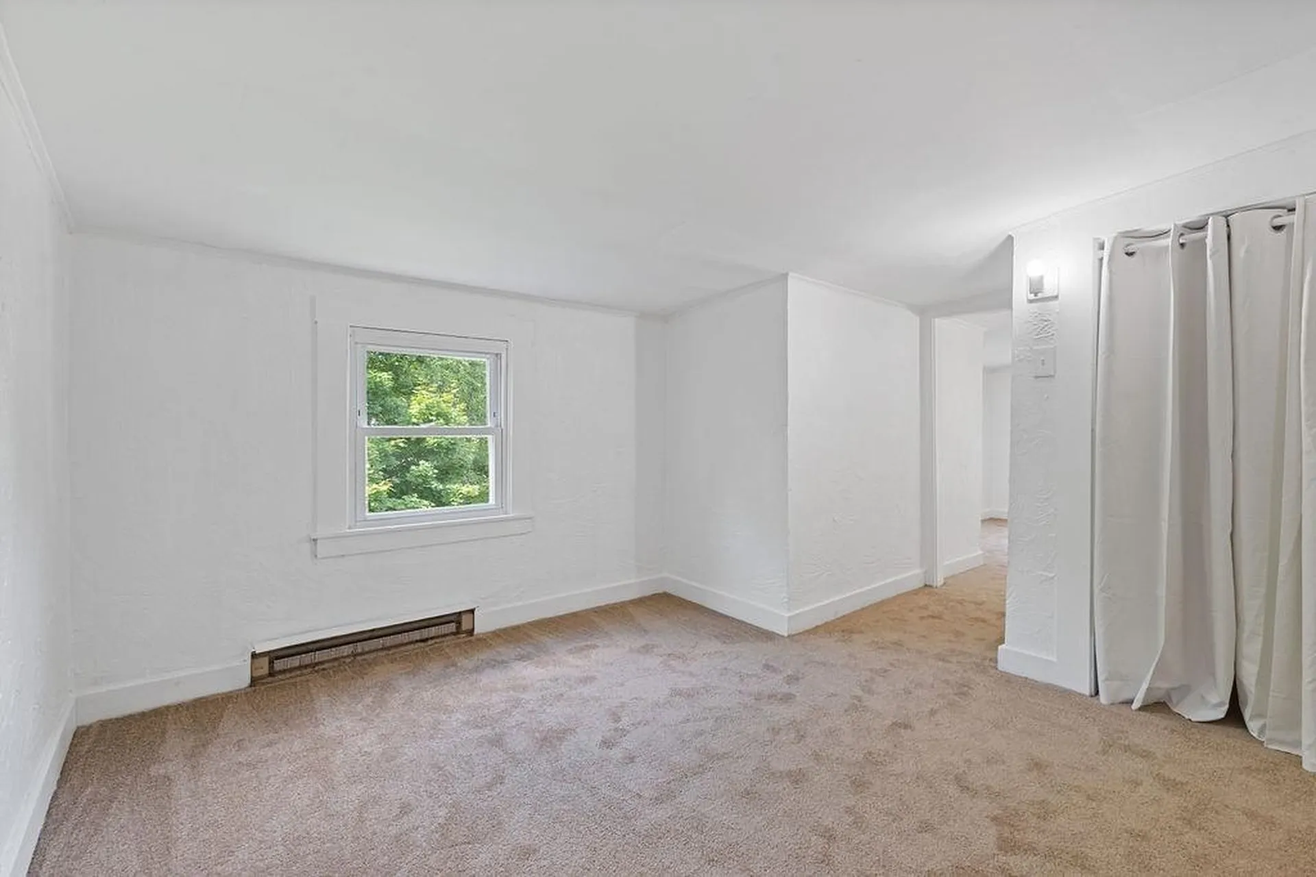 11 Bunker Street Farmington NH 03835